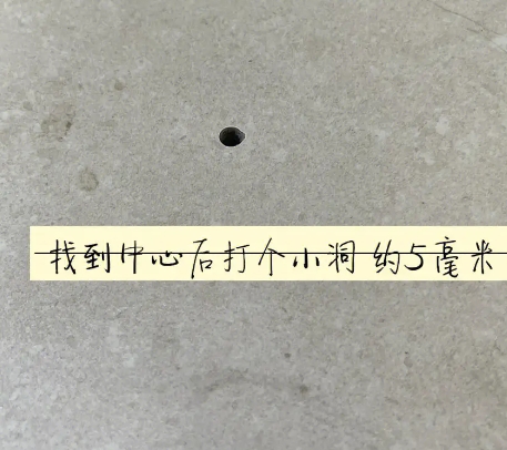 寿光瓷砖空鼓维修公司专业解答在瓷砖铺贴过程中，如果砂料搅拌不均匀，将会带来以下问题